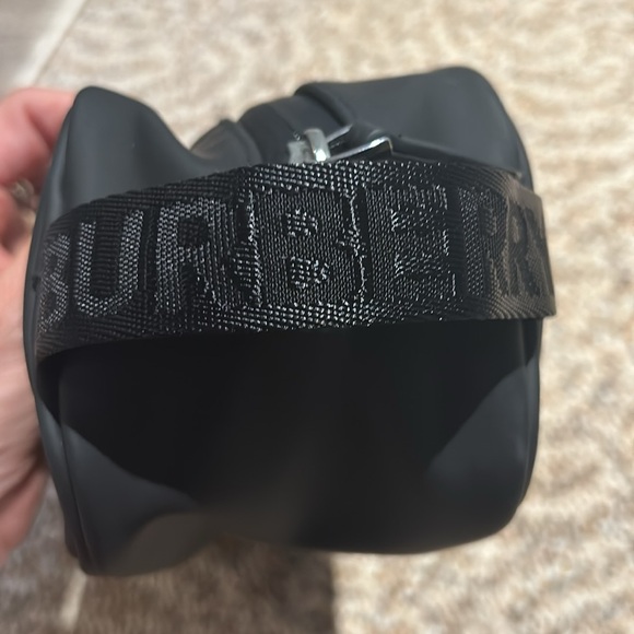 Burberry Mens Travel Dopp Shaving Toiletry Bag - Picture 2 of 3